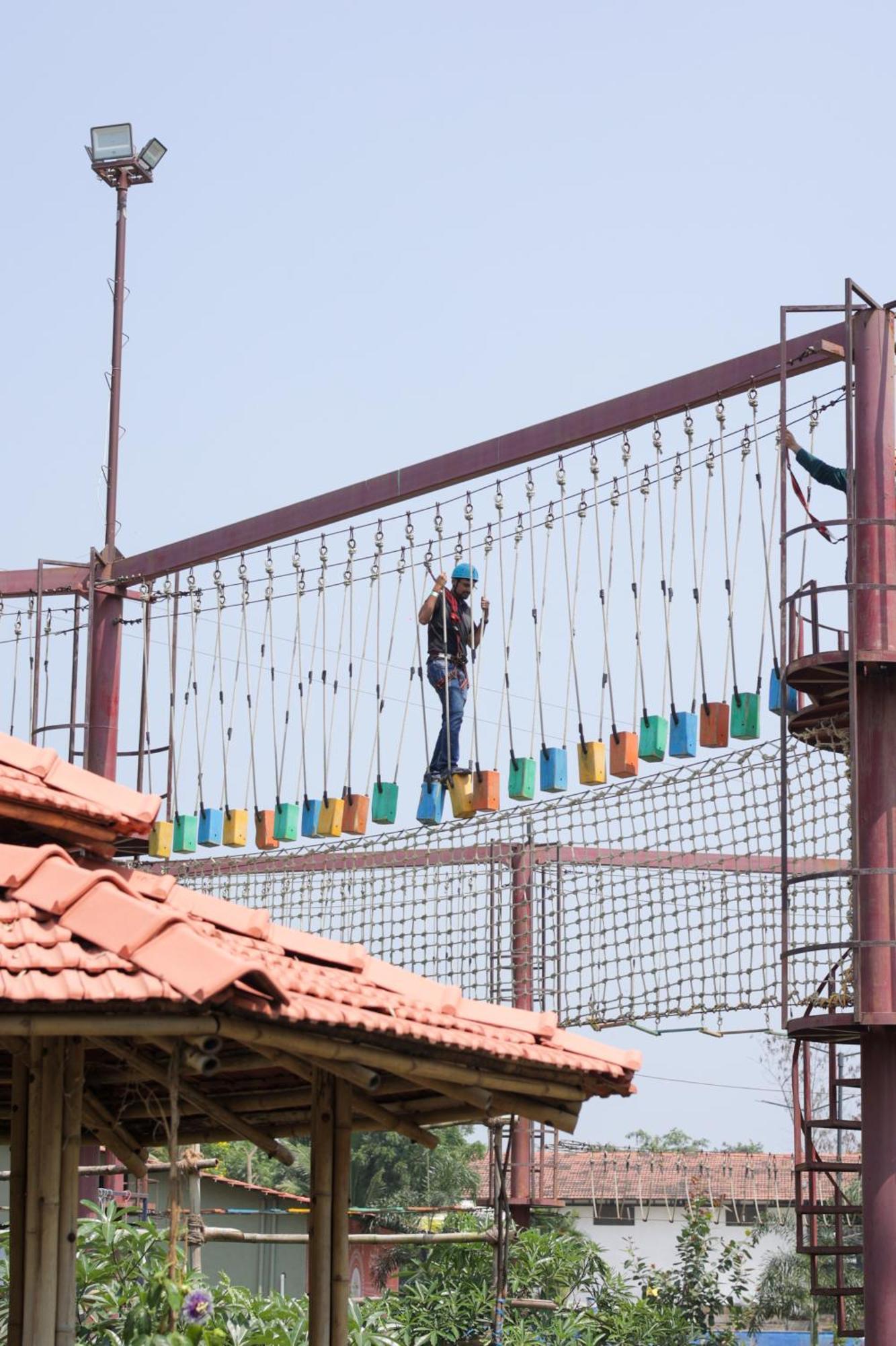 Vits Roccia Hill Resort And Adventure Park, Navapur Songadh Exterior photo